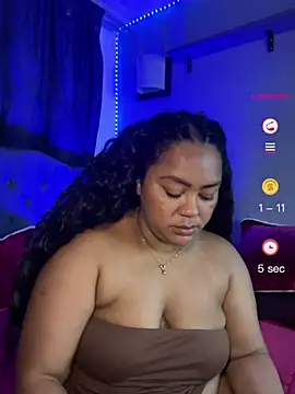 Snapshot of yanza2002 chatting on April 2026 11:24:02 PM yanza2002 online show from April 2026 11:24:02 PM
