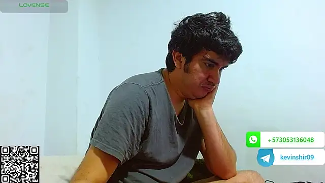 Snapshot of biglatin80 chatting on March 2026 11:17:01 AM biglatin80 online show from March 2026 11:17:01 AM