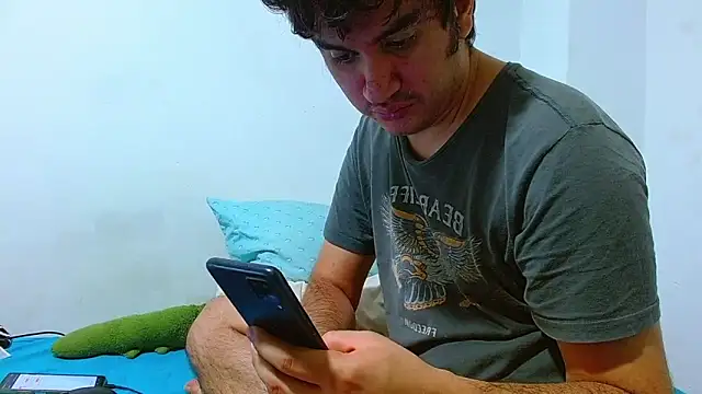 Snapshot of biglatin80 chatting on March 2026 08:53:01 AM biglatin80 online show from March 2026 08:53:01 AM