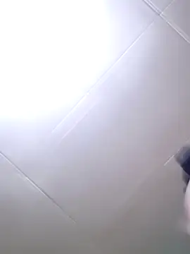 Snapshot of HONEYSWEETS_LIVE chatting on April 2026 06:11:01 AM HONEYSWEETS LIVE online show from April 2026 06:11:01 AM