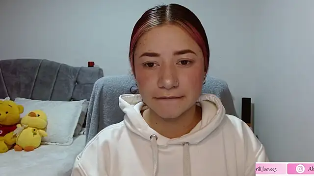 Snapshot of abril_love2 chatting on February 2025 04:36:02 PM abril love2 online show from February 2025 04:36:02 PM