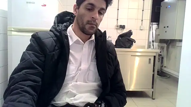 Snapshot of abonado22cm chatting on February 2025 03:18:01 AM abonado22cm online show from February 2025 03:18:01 AM