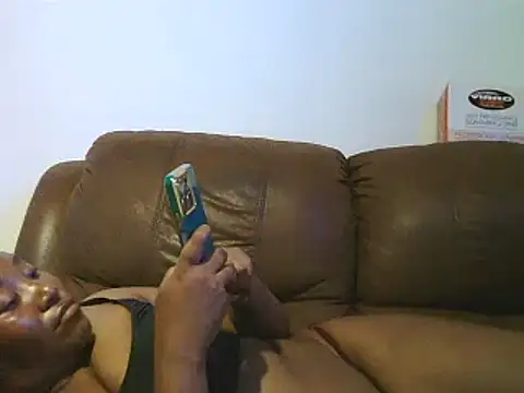 Snapshot of ebonytitts4u chatting on January 2025 08:35:01 PM ebonytitts4u online show from January 2025 08:35:01 PM