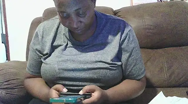 Snapshot of ebonytitts4u chatting on February 2025 06:32:02 PM ebonytitts4u online show from February 2025 06:32:02 PM