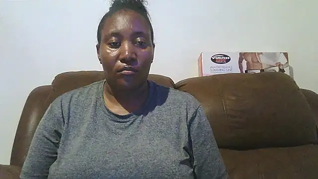 Snapshot of ebonytitts4u chatting on March 2025 07:17:01 PM ebonytitts4u online show from March 2025 07:17:01 PM