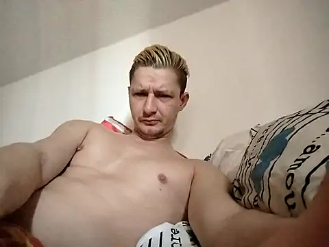 Snapshot of twinksbadboyhot chatting on January 2025 12:39:02 PM twinksbadboyhot online show from January 2025 12:39:02 PM