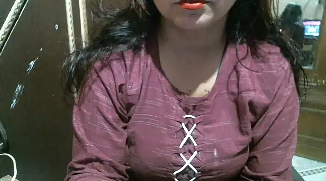 UrsMansi online show from March 2025 06:08:02 PM