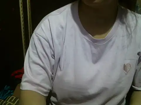 Snapshot of UrsMansi chatting on March 2026 03:32:02 AM UrsMansi online show from March 2026 03:32:02 AM