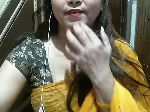 Snapshot of UrsMansi chatting on April 2026 04:51:01 AM UrsMansi online show from April 2026 04:51:01 AM