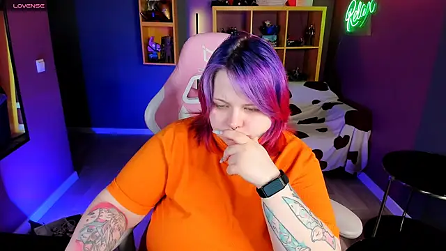 Snapshot of Yoki_Shizuko chatting on February 2025 06:52:02 AM Yoki Shizuko online show from February 2025 06:52:02 AM