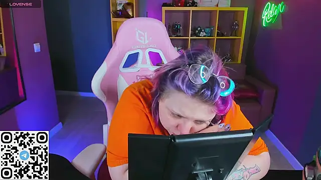 Snapshot of Yoki_Shizuko chatting on March 2025 06:43:01 AM Yoki Shizuko online show from March 2025 06:43:01 AM