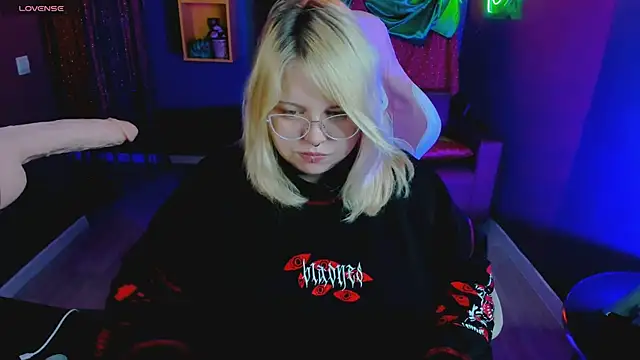 Yoki Shizuko online show from January 2026 06:27:01 AM