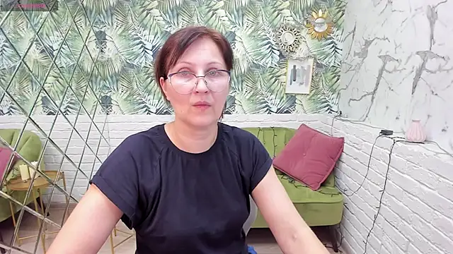 Paris Cherry online show from January 2025 11:35:01 PM