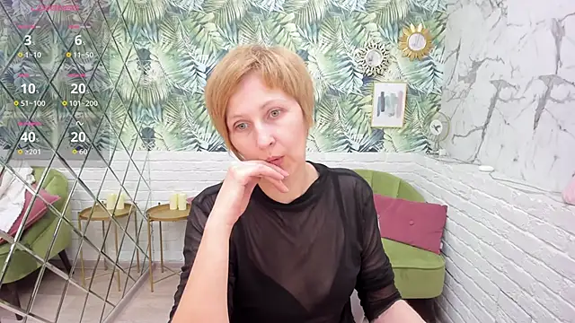 Snapshot of Paris_Cherry chatting on March 2026 05:56:01 PM Paris Cherry online show from March 2026 05:56:01 PM