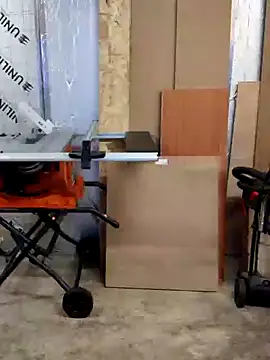 Snapshot of IronedTitan chatting on December 2024 03:56:02 AM IronedTitan online show from December 2024 03:56:02 AM