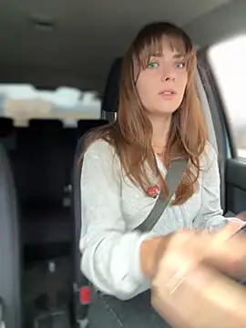 Snapshot of MariiD chatting on October 2025 07:53:01 AM MariiD online show from October 2025 07:53:01 AM