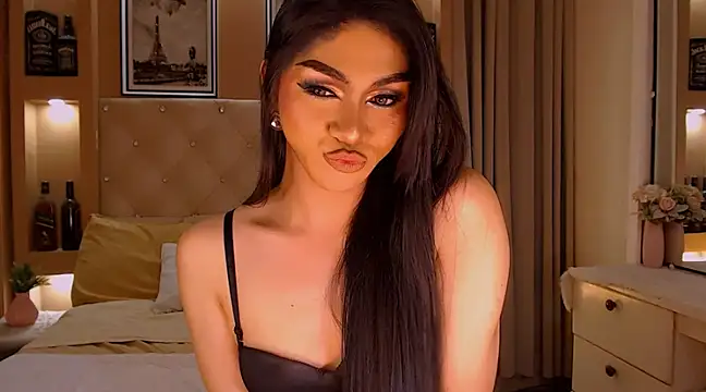 Snapshot of YOUR_DREAMWIFE chatting on February 2025 09:09:01 PM YOUR DREAMWIFE online show from February 2025 09:09:01 PM