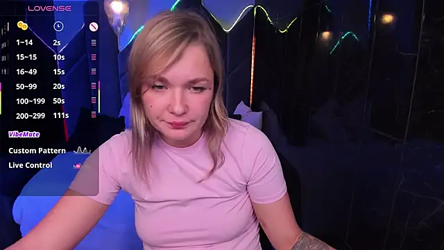 BellaDreamy online show from October 2025 05:26:02 PM