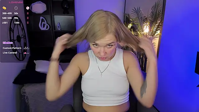 BellaDreamy online show from December 2025 05:19:02 PM