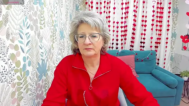 Snapshot of EvelynJoyful chatting on February 2025 06:31:01 AM EvelynJoyful online show from February 2025 06:31:01 AM