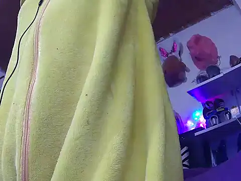 Snapshot of pamelasophia19 chatting on December 2024 04:40:01 AM pamelasophia19 online show from December 2024 04:40:01 AM