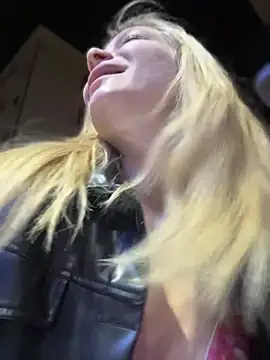 AnastasiaAniess online show from April 2026 09:23:01 PM