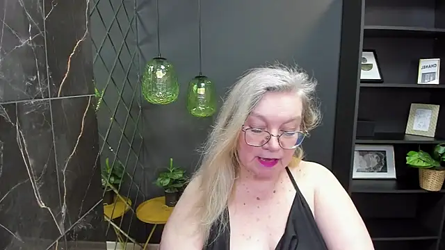 NataliMellow online show from January 2025 04:57:01 PM