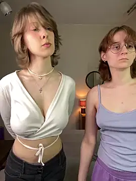 Snapshot of Jitoon_Exe chatting on April 2026 07:30:02 PM Jitoon Exe online show from April 2026 07:30:02 PM