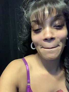 Rakiyahcharms online show from February 2026 05:03:01 AM