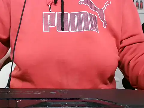 Snapshot of heidi60 chatting on December 2024 10:56:01 AM heidi60 online show from December 2024 10:56:01 AM