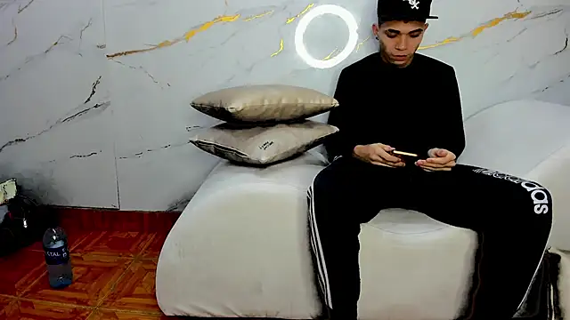 AmazingPartys online show from March 2026 03:23:01 AM