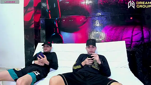 AmazingPartys online show from April 2026 01:17:02 PM