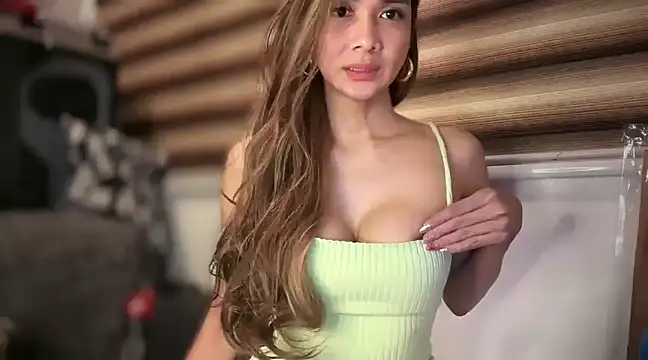 Snapshot of bigsurpriseforyou chatting on January 2025 05:20:01 PM bigsurpriseforyou online show from January 2025 05:20:01 PM