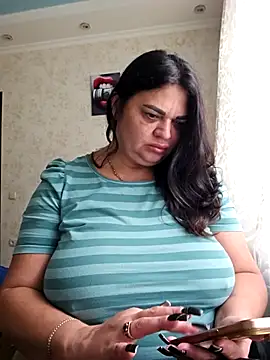 littleRikka online show from September 2025 08:41:01 AM