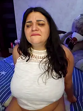 littleRikka online show from April 2026 07:58:01 PM