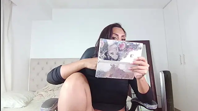 Snapshot of ms_freyax chatting on July 2026 01:20:02 AM ms freyax online show from July 2026 01:20:02 AM