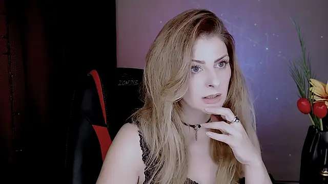 Eleonores online show from November 2025 05:12:03 AM