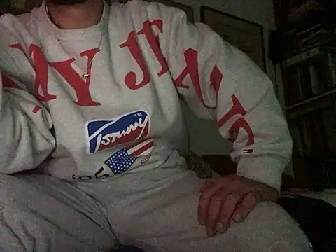 Snapshot of fuckerplayer1 chatting on February 2026 01:13:02 AM fuckerplayer1 online show from February 2026 01:13:02 AM