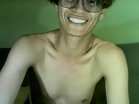 Snapshot of david_blue1 chatting on January 2026 05:53:02 AM david blue1 online show from January 2026 05:53:02 AM