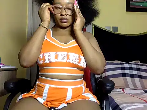 Snapshot of BOOTYBANGER24xx chatting on April 2026 09:37:01 AM BOOTYBANGER24xx online show from April 2026 09:37:01 AM
