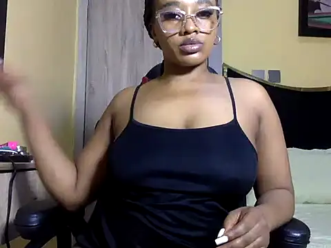 Snapshot of BOOTYBANGER24xx chatting on June 2026 09:22:02 AM BOOTYBANGER24xx online show from June 2026 09:22:02 AM