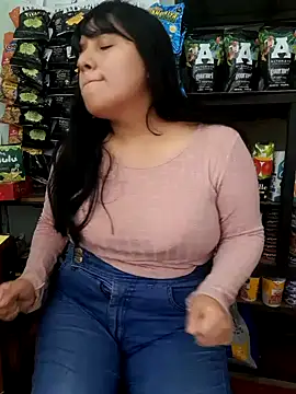 Snapshot of Kalani_Engel chatting on February 2025 07:55:01 PM Kalani Engel online show from February 2025 07:55:01 PM