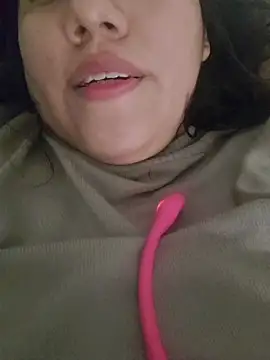 Kalani Engel online show from November 2025 04:05:01 PM