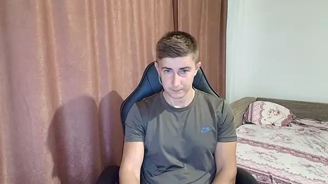 Snapshot of Todhorny9873 chatting on February 2025 05:55:01 AM Todhorny9873 online show from February 2025 05:55:01 AM