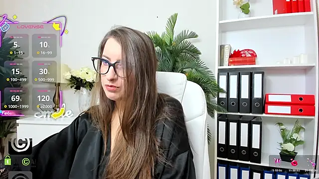 Snapshot of amayawest chatting on April 2026 03:39:01 AM amayawest online show from April 2026 03:39:01 AM