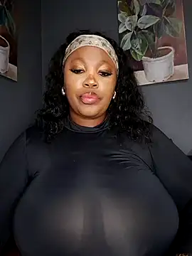 SWEETDOLLY29XX online show from October 2025 04:08:02 AM