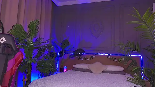 Devilinee online show from February 2025 07:20:01 AM