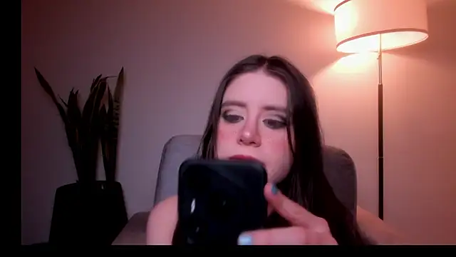 HazelKush online show from May 2026 11:11:02 PM