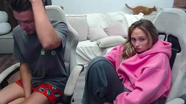 Sunny-Girl1 online show from September 2025 07:41:01 PM