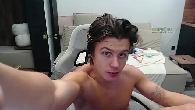 Snapshot of Sunny-Girl1 chatting on December 2025 02:56:01 PM Sunny-Girl1 online show from December 2025 02:56:01 PM